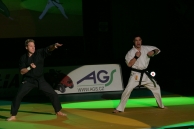 E3c6pq84Ktm4-fzacGLIXKBB.jpg